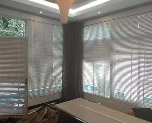 tirai aluminium